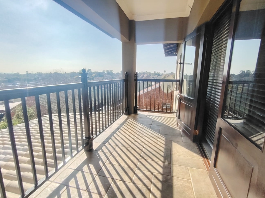 3 Bedroom Property for Sale in Pentagon Park Free State